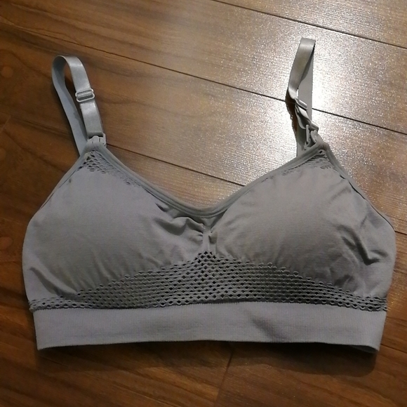 NWOT nursing/pumping bra - Picture 7 of 10